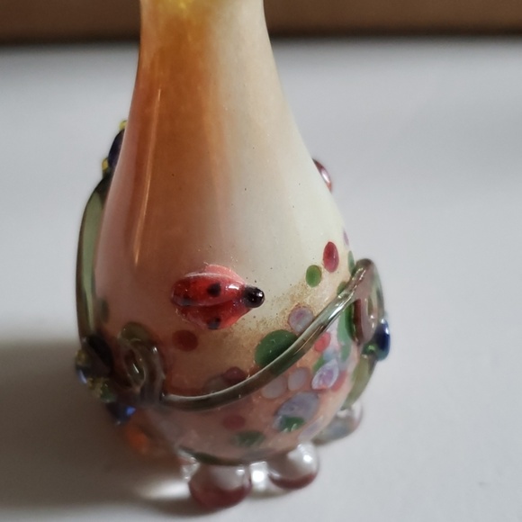 Blown Glass Ladybugs Vase with Removable Top - Picture 5 of 7